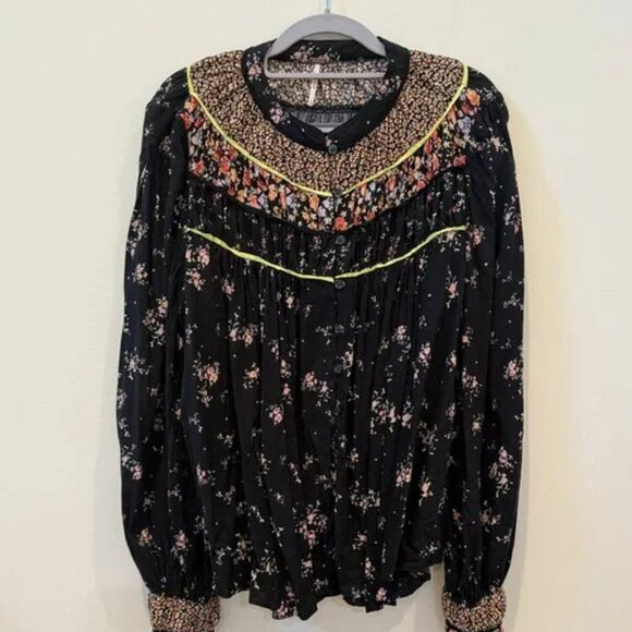 Free People Black Floral Blouse - Picture 2 of 7